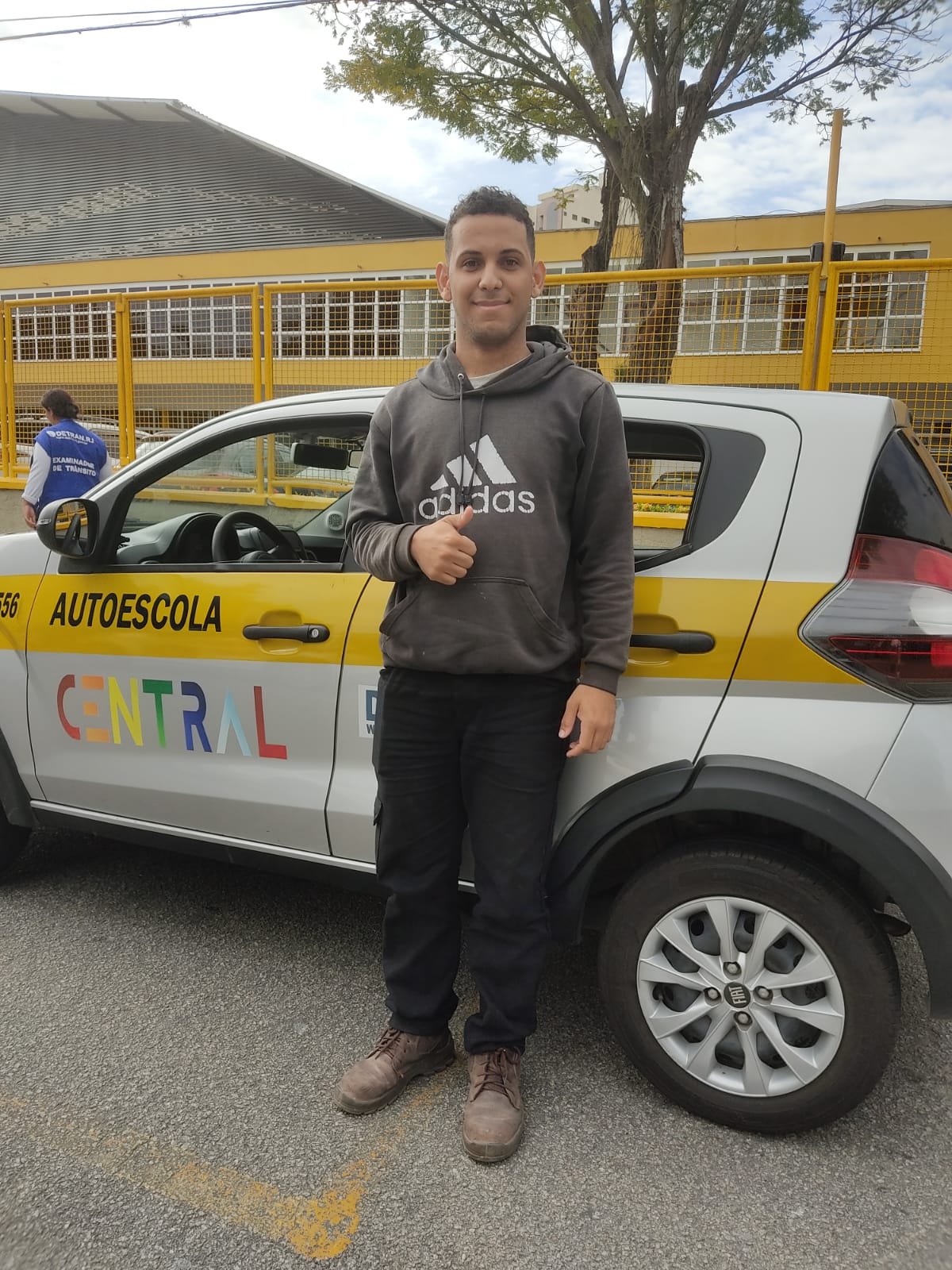Aluno aprovado na categoria B - Carro
